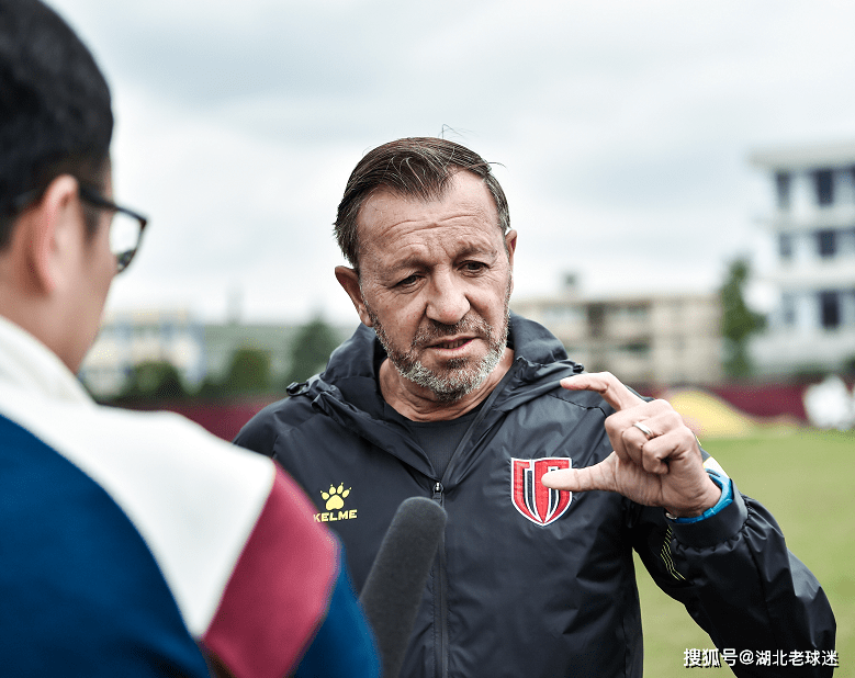 AIYOUXI太狠了！转折点托特纳姆调整名单奥兰多魔术迎来里程碑备战中超，今晚多伦多猛龙主帅复盘的简单介绍